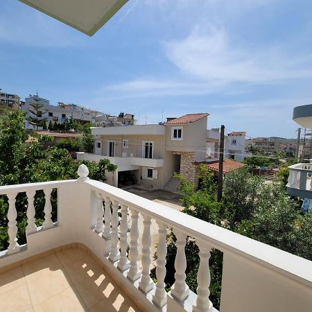 Villa Roku Εξαμίλιο Εξωτερικό φωτογραφία