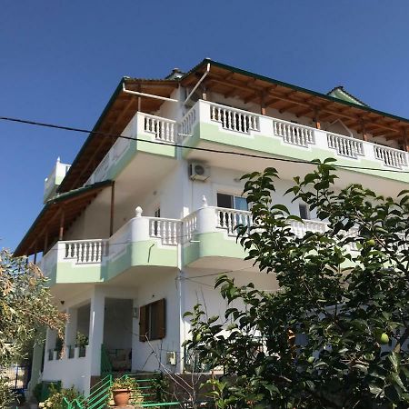 Villa Roku Εξαμίλιο Εξωτερικό φωτογραφία