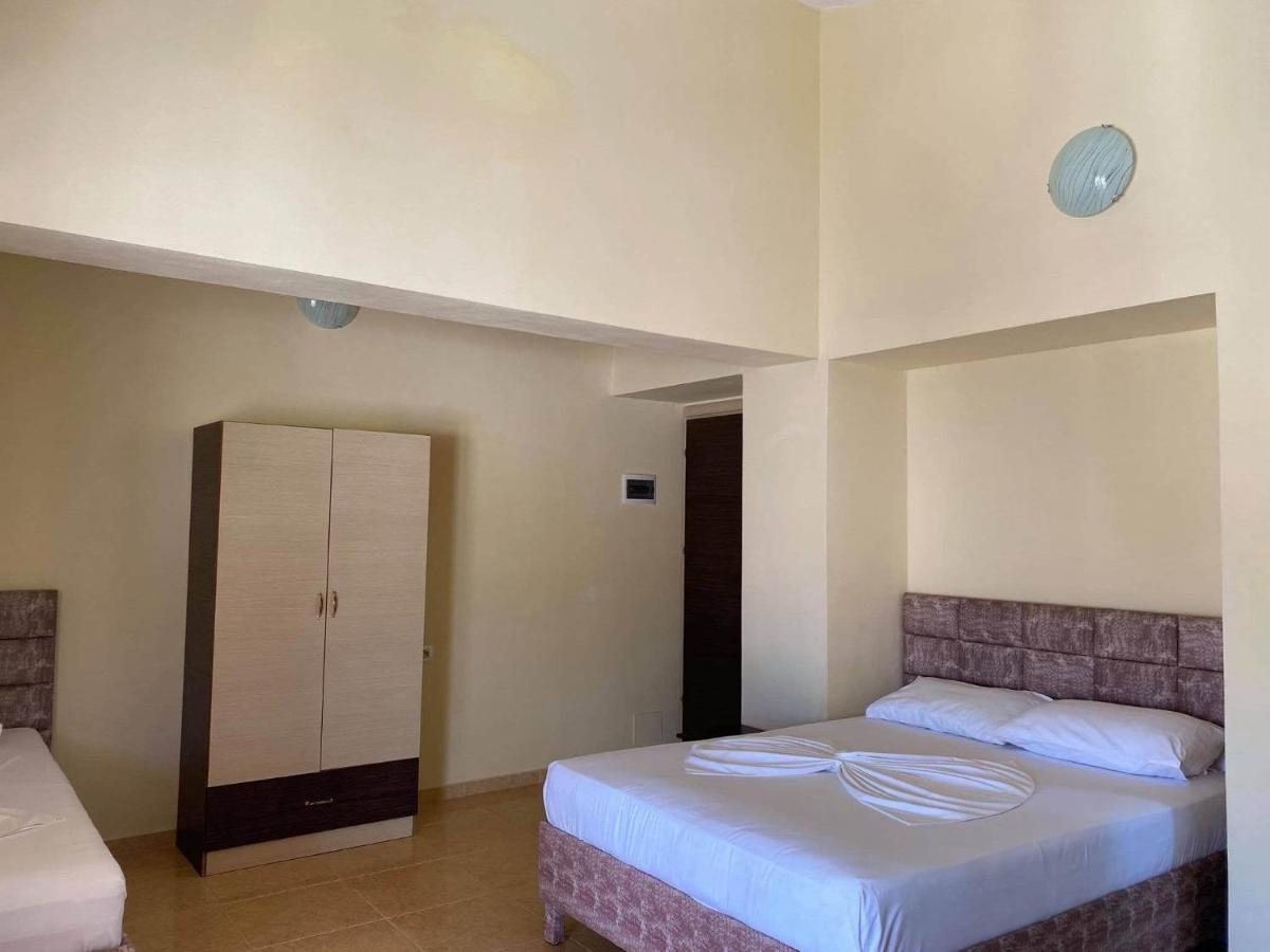 Villa Roku Εξαμίλιο Εξωτερικό φωτογραφία