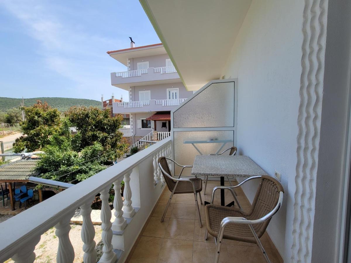 Villa Roku Εξαμίλιο Εξωτερικό φωτογραφία