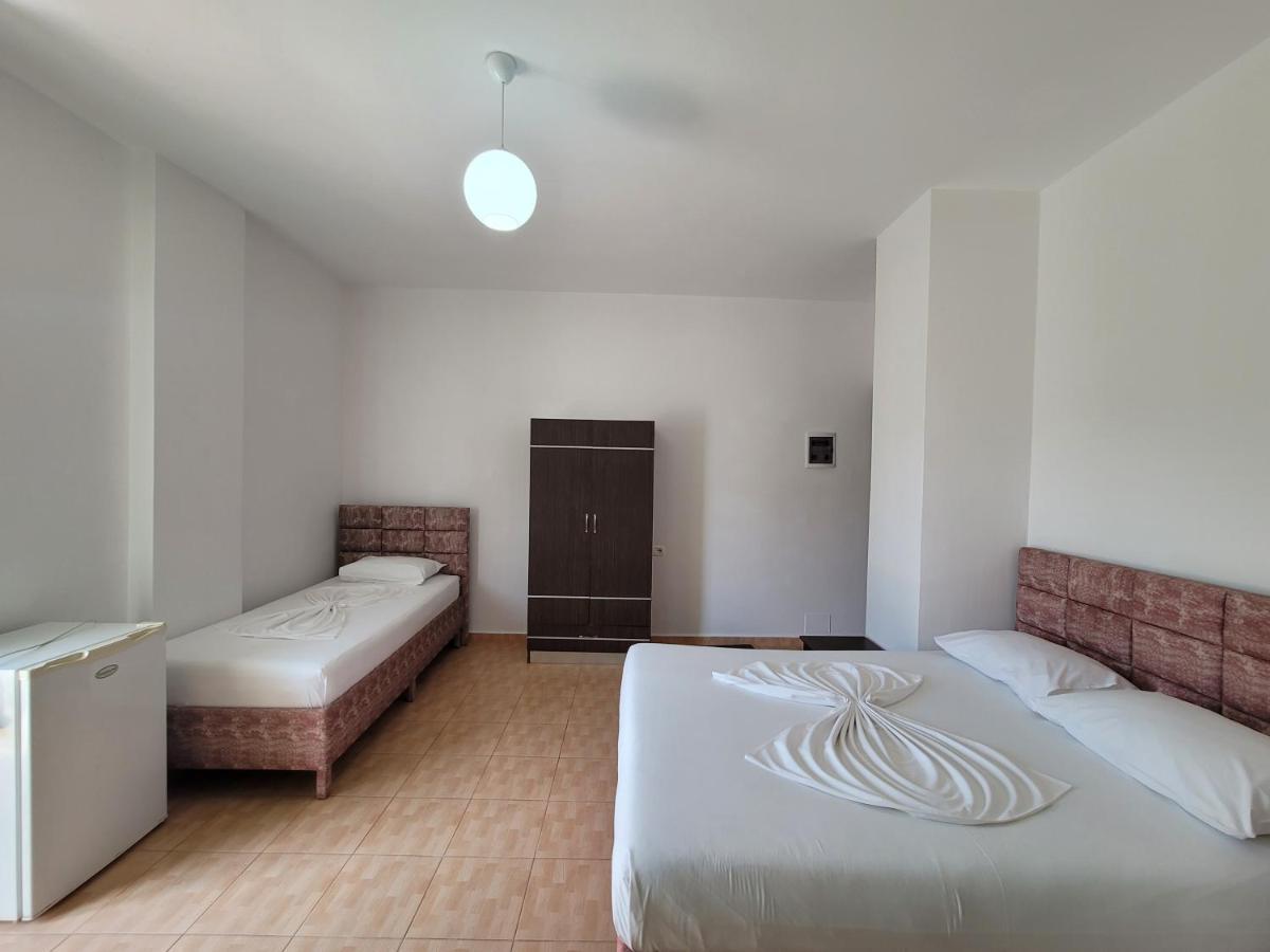 Villa Roku Εξαμίλιο Εξωτερικό φωτογραφία