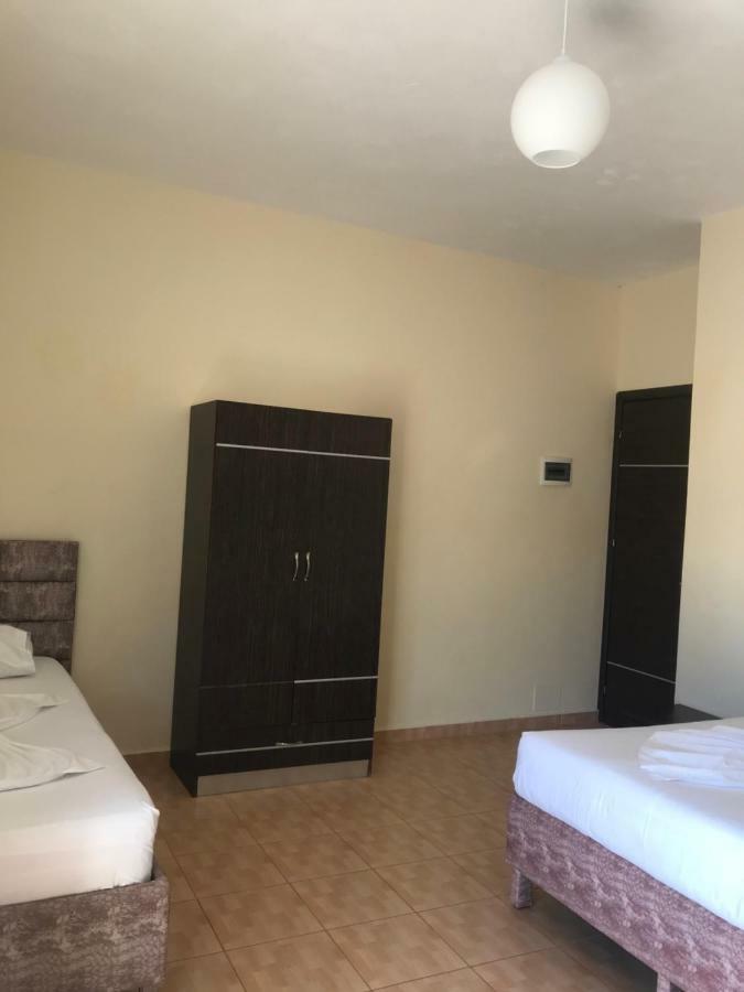 Villa Roku Εξαμίλιο Εξωτερικό φωτογραφία