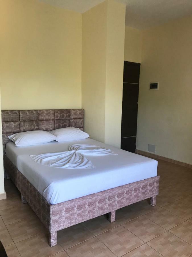 Villa Roku Εξαμίλιο Εξωτερικό φωτογραφία